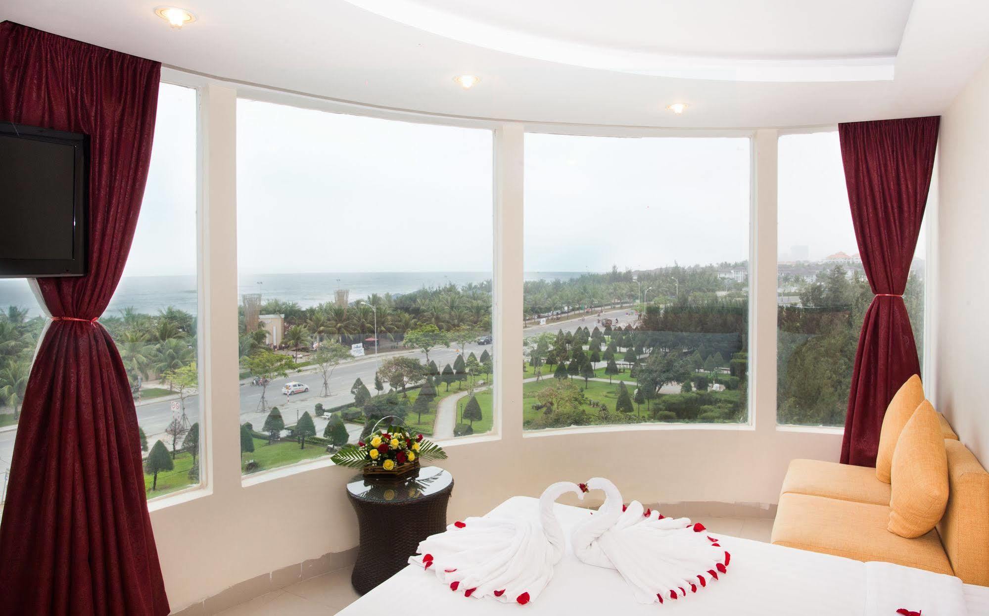 Grand Mango Hotel Da Nang Bagian luar foto